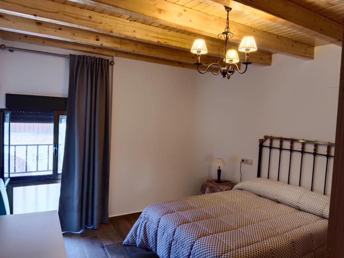 Casa Marcelinas Por Habitaciones Samper del Salz エクステリア 写真